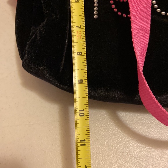 EUC Aldo black and pink velvet sleepover duffel bag - Picture 7 of 7